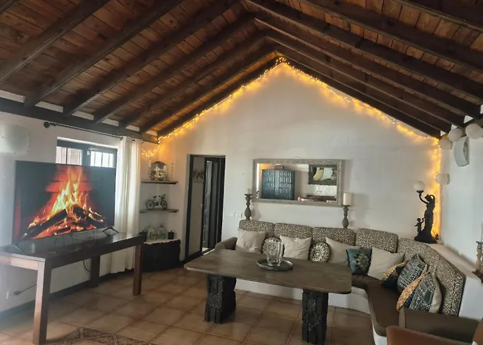 Casa Anabella By Escape Villa Puerto del Carmen (Lanzarote)