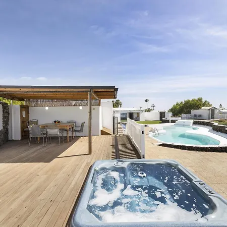 别墅 Casa Anabella By Escape *
